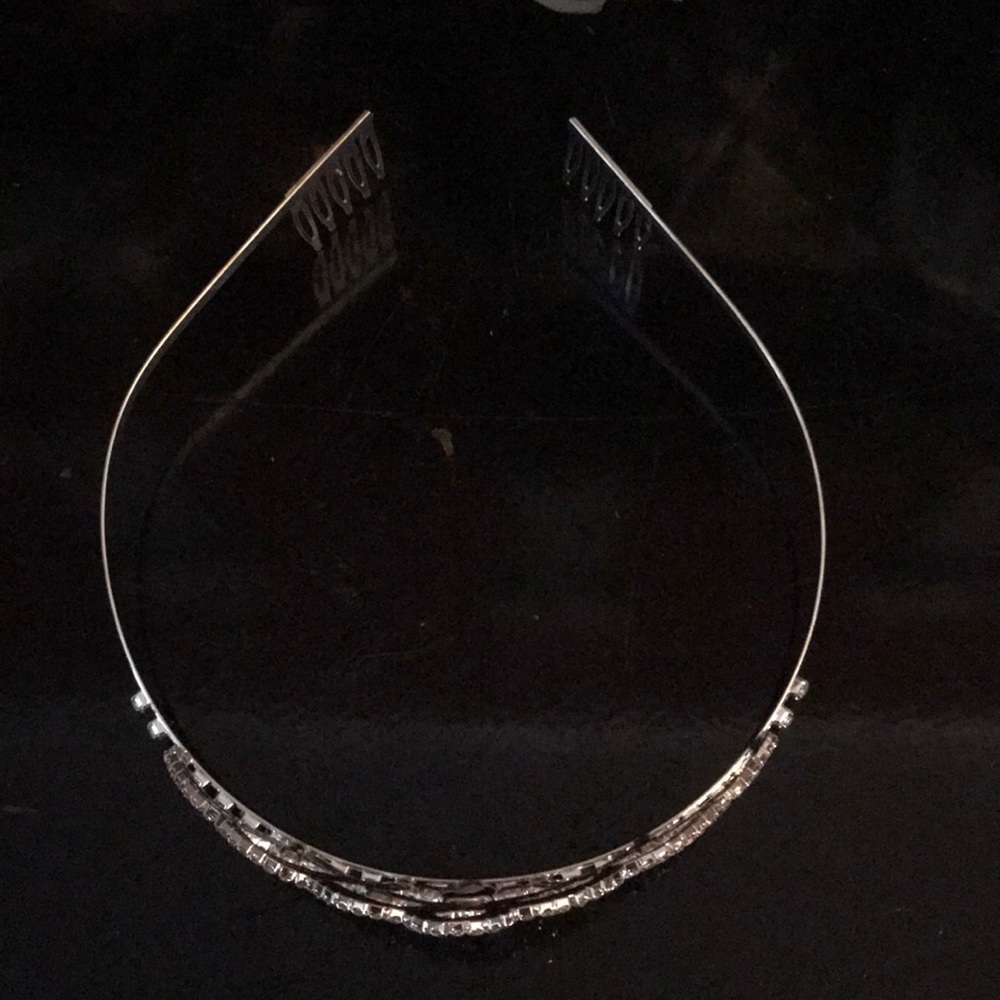 Tiara Crystal Rhinestone Silver (new) - Picture 4 of 7